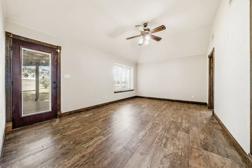 716 Retoma Park Drive Robinson, TX 76706