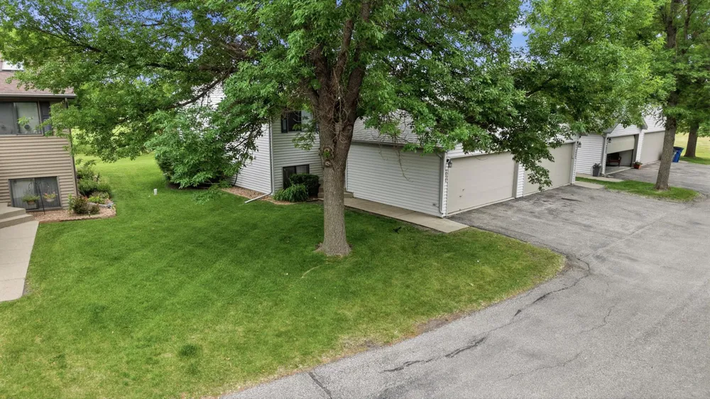 2830 32nd Street S Moorhead, MN 56560