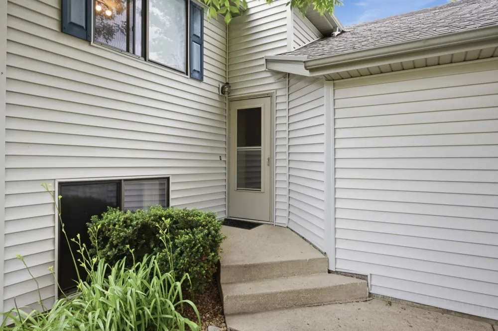 2830 32nd Street S Moorhead, MN 56560