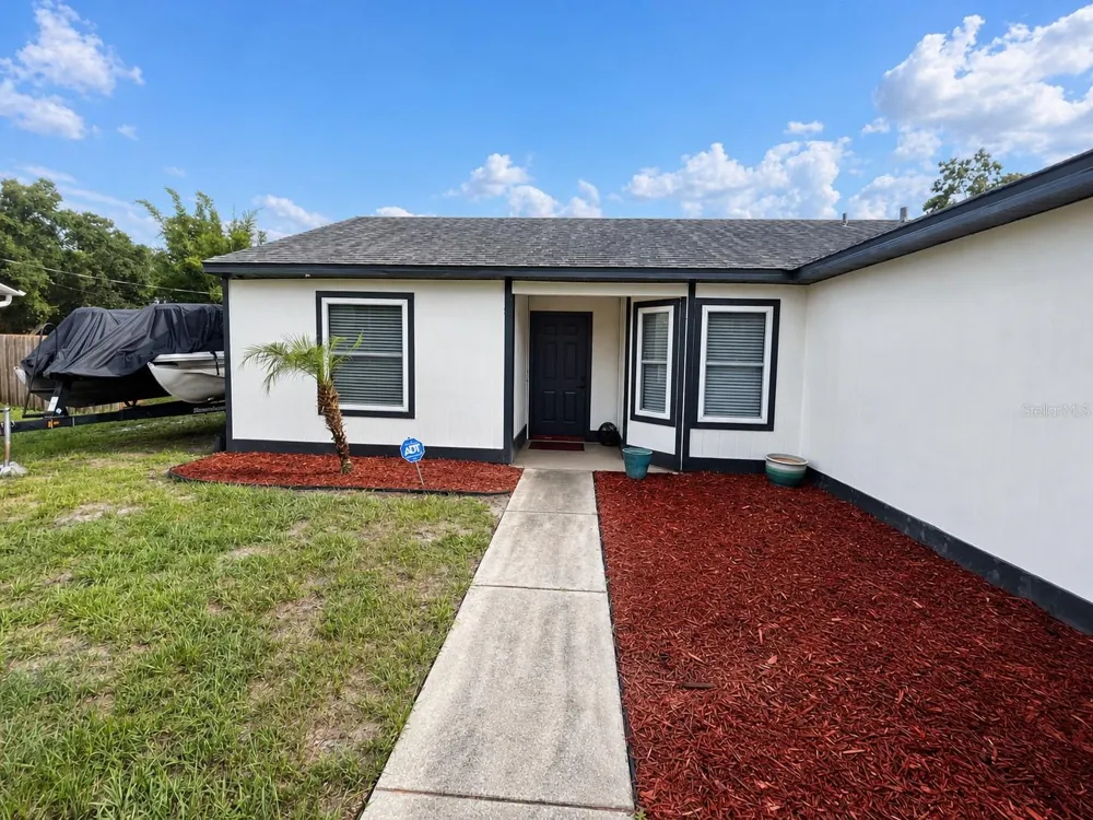 3055 KIRKLAND STREET Deltona, FL 32738