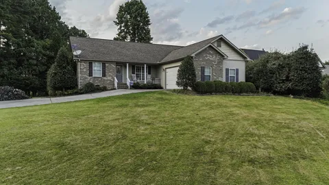 3060 Lamory Lane
