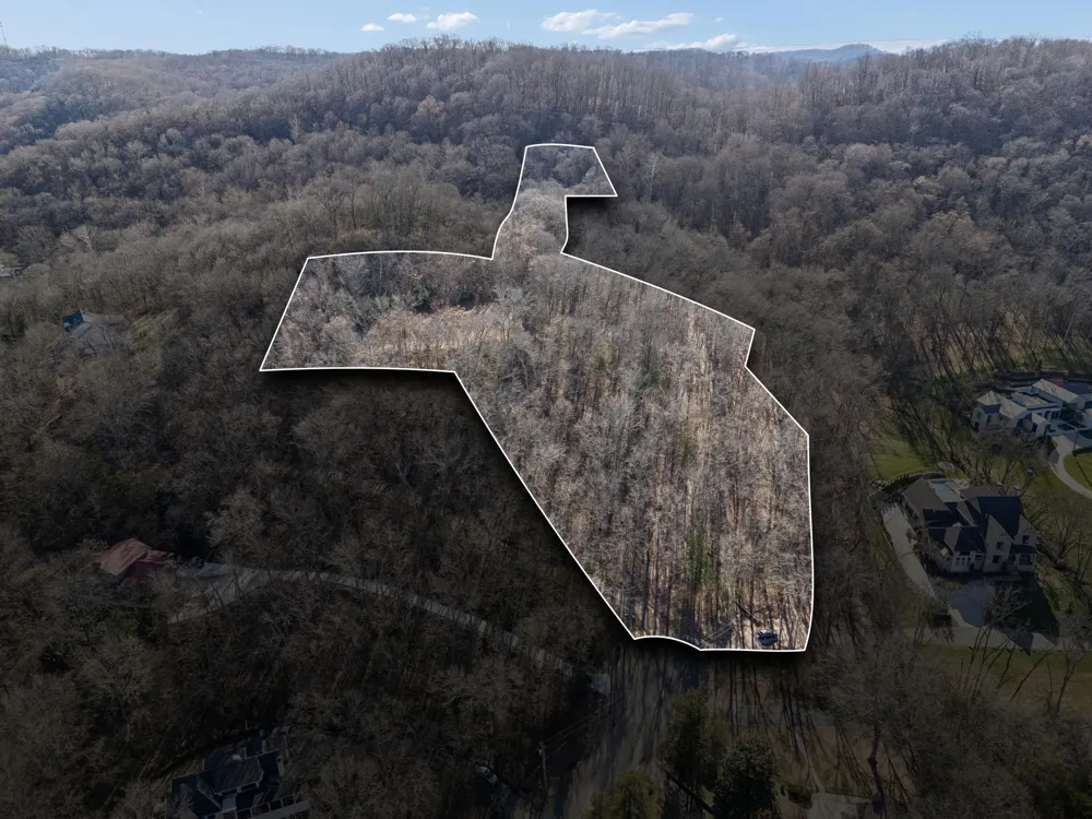 6450 Log Cabin Trail Brentwood, TN 37027