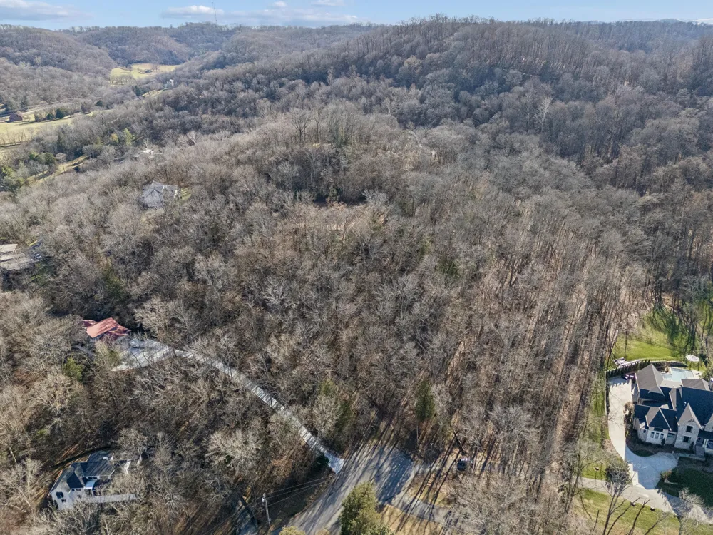 6450 Log Cabin Trail Brentwood, TN 37027