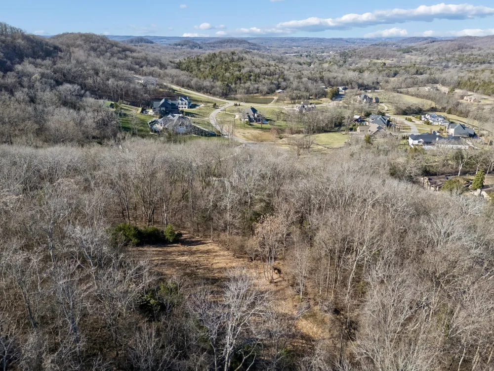 6450 Log Cabin Trail Brentwood, TN 37027
