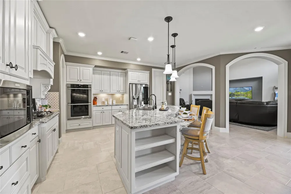 1002 Pleasant Pines Lane Pinehurst, TX 77362