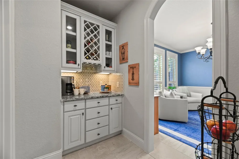 1002 Pleasant Pines Lane Pinehurst, TX 77362