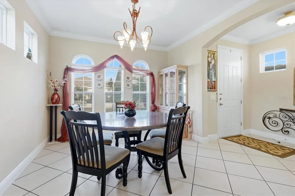 843 MOLLY CIRCLE Sarasota, FL 34232