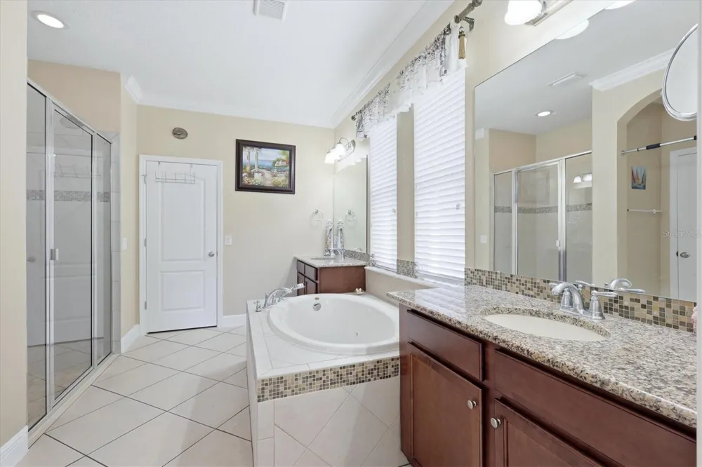 843 MOLLY CIRCLE Sarasota, FL 34232
