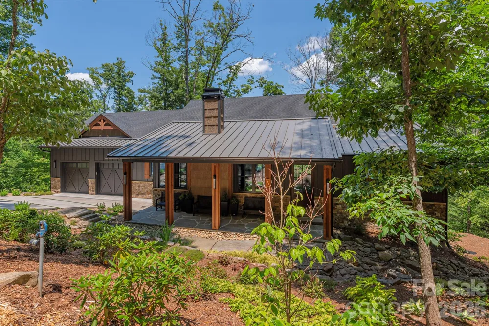 28 Garren View Drive Fairview, NC 28730