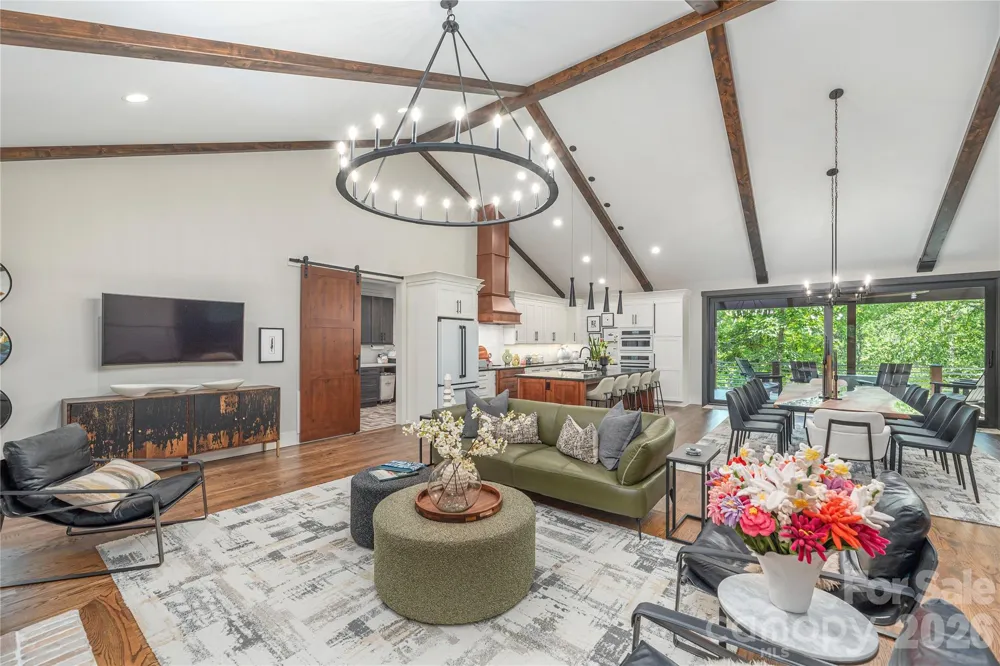 28 Garren View Drive Fairview, NC 28730
