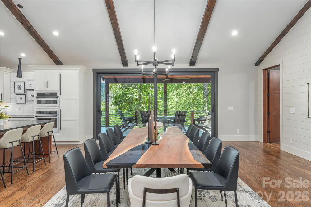 28 Garren View Drive Fairview, NC 28730