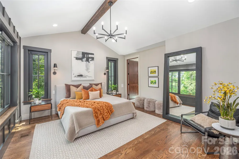 28 Garren View Drive Fairview, NC 28730