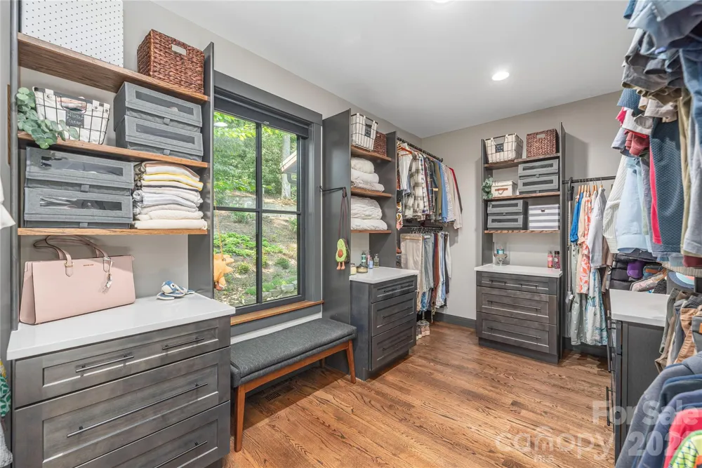 28 Garren View Drive Fairview, NC 28730