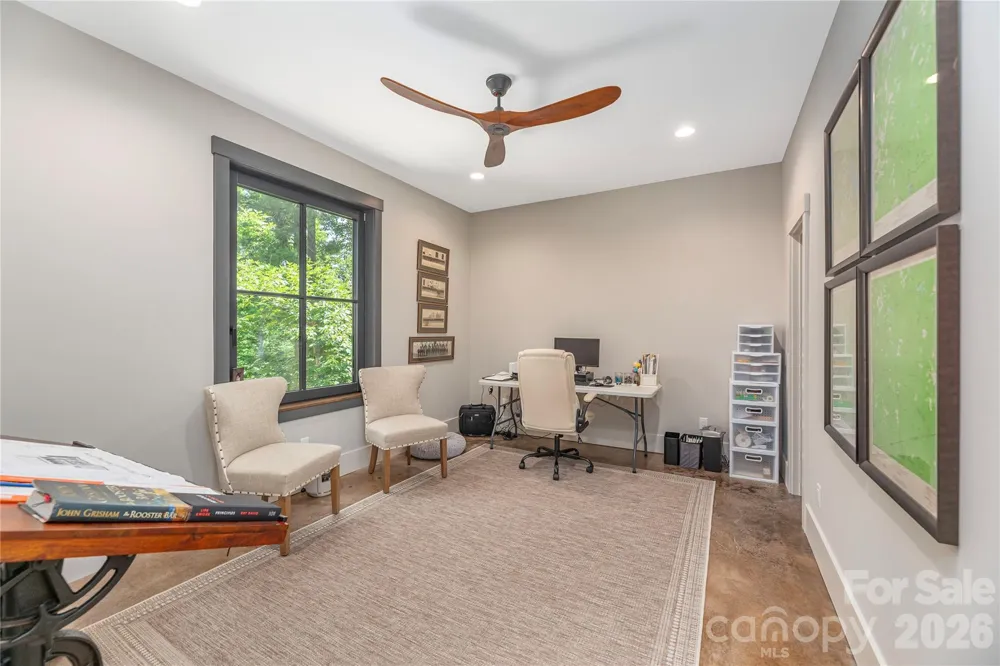28 Garren View Drive Fairview, NC 28730