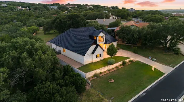 302 Left Ln Horseshoe Bay, TX 78657