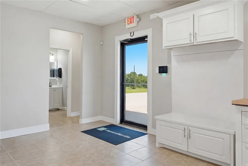 1615 Voss Avenue Odem, TX 78370