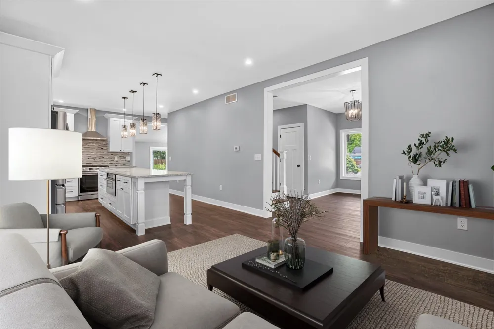 5581 E Main Street Kalamazoo, MI 49048