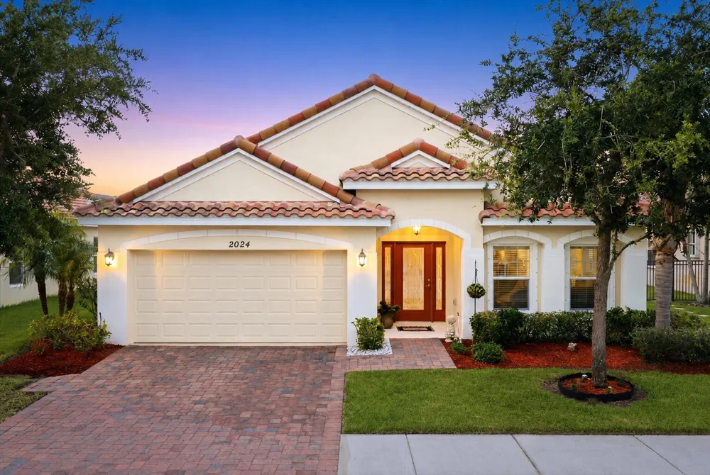 2024 Albany Terrace SW Vero Beach, FL 32968