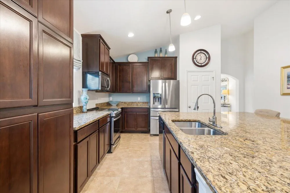 2024 Albany Terrace SW Vero Beach, FL 32968