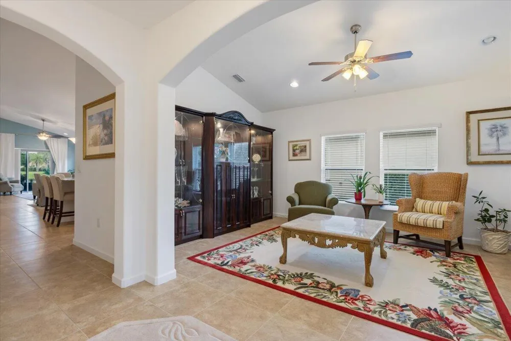 2024 Albany Terrace SW Vero Beach, FL 32968