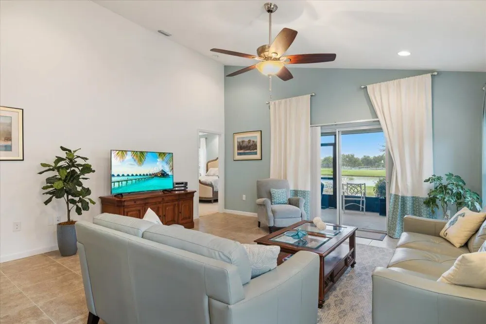 2024 Albany Terrace SW Vero Beach, FL 32968