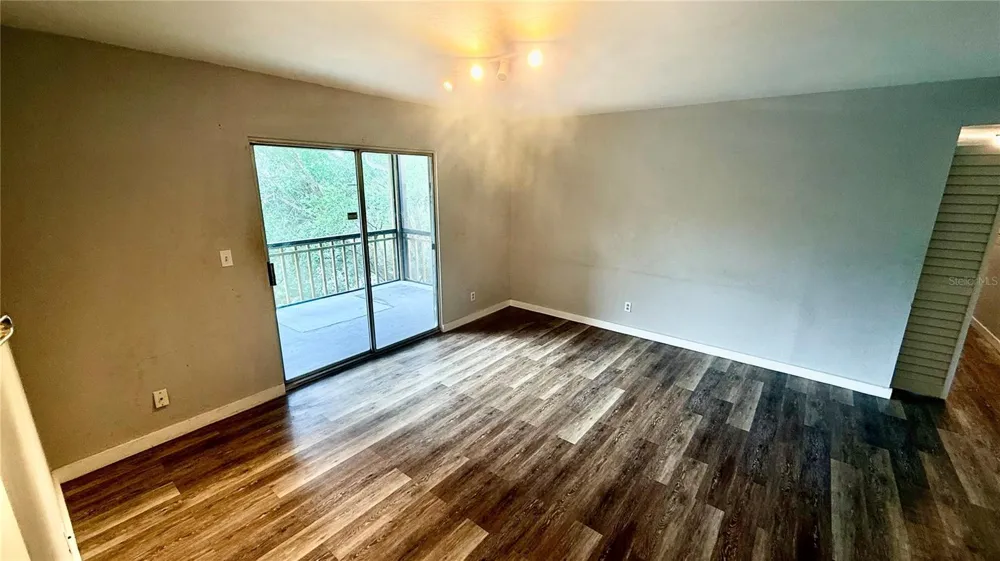 6519 W NEWBERRY ROAD #812 Gainesville, FL 32605