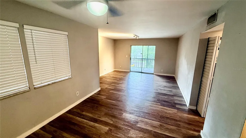 6519 W NEWBERRY ROAD #812 Gainesville, FL 32605