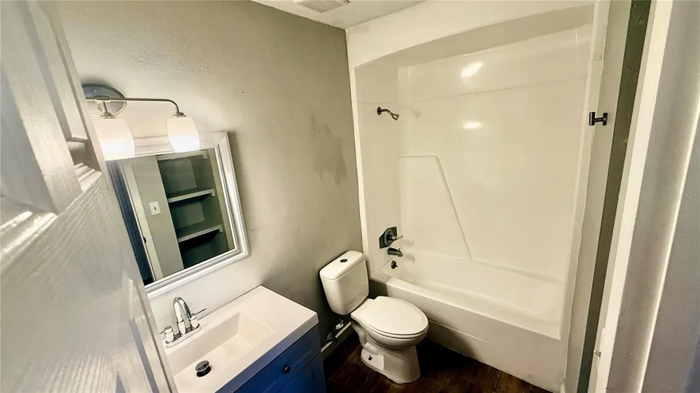 6519 W NEWBERRY ROAD #812 Gainesville, FL 32605