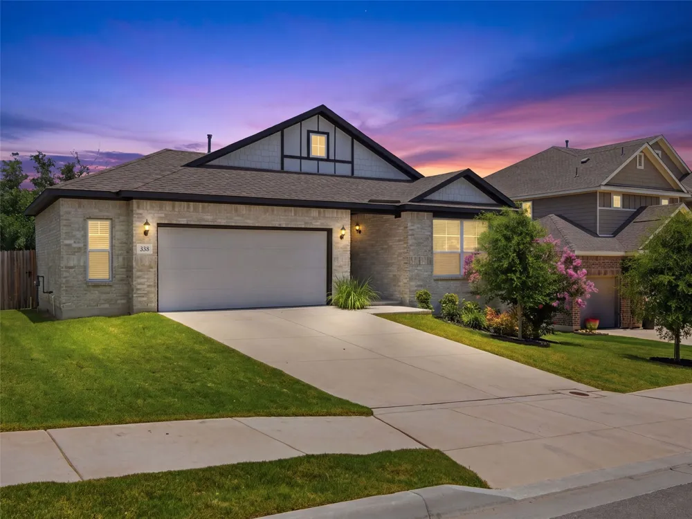333 Glenwood Ranch Cibolo, TX 78108