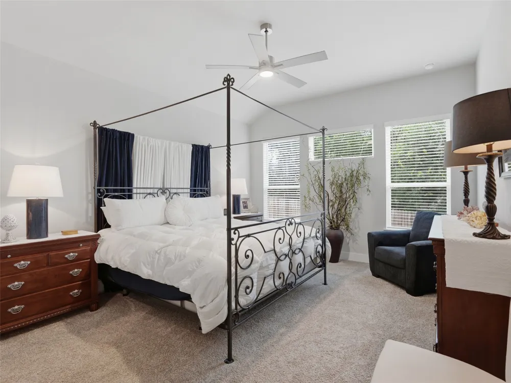 333 Glenwood Ranch Cibolo, TX 78108