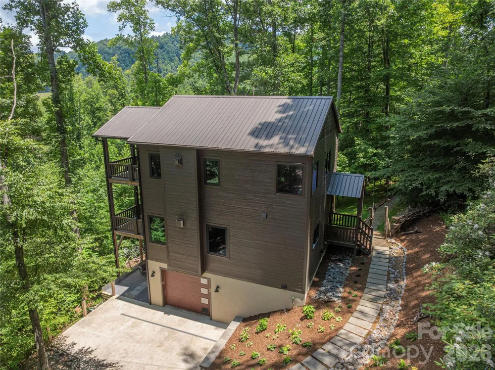30 Garren View Drive Fairview, NC 28730