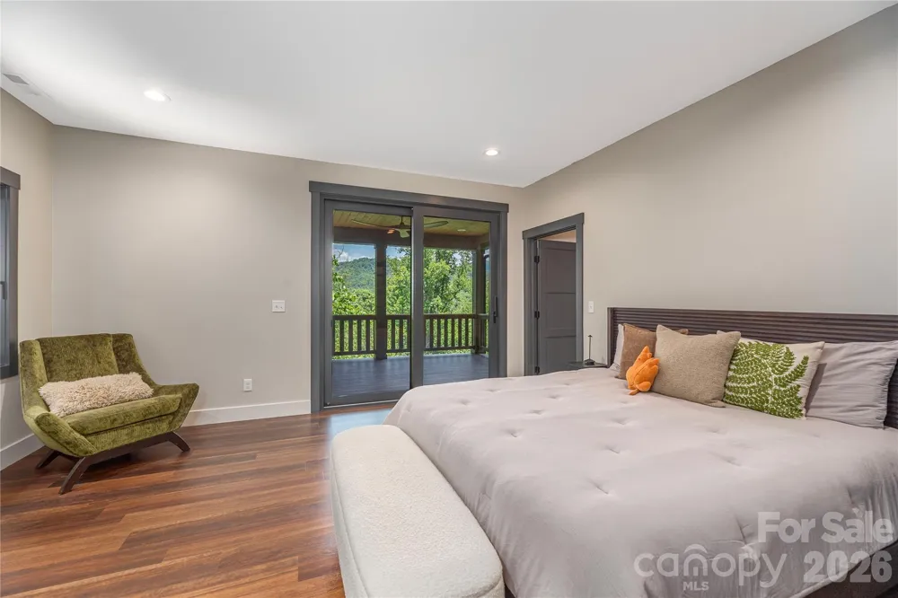 30 Garren View Drive Fairview, NC 28730