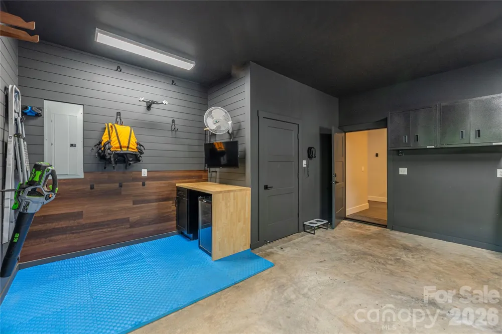 30 Garren View Drive Fairview, NC 28730