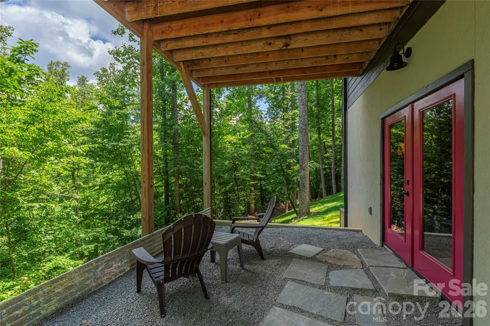 30 Garren View Drive Fairview, NC 28730