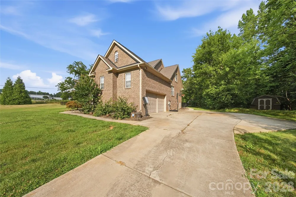3724 Anderson Mountain Road Maiden, NC 28650