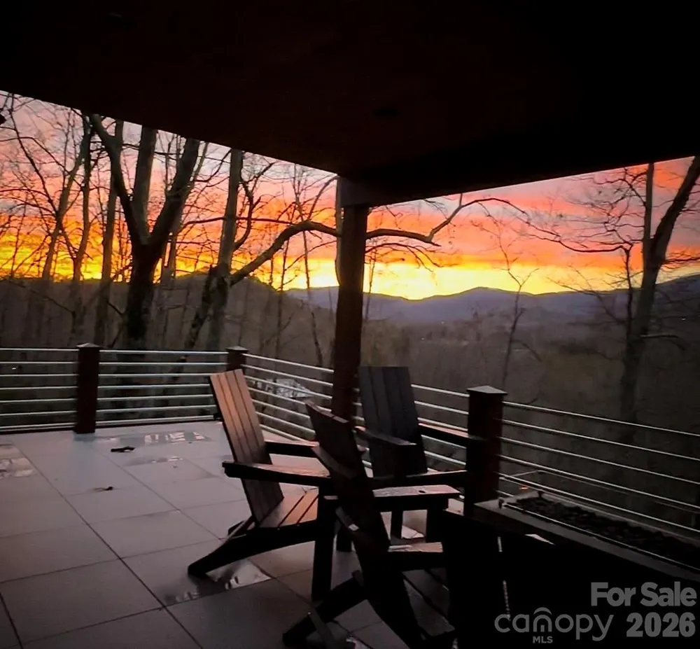 28 & 30 Garren View Drive Fairview, NC 28730