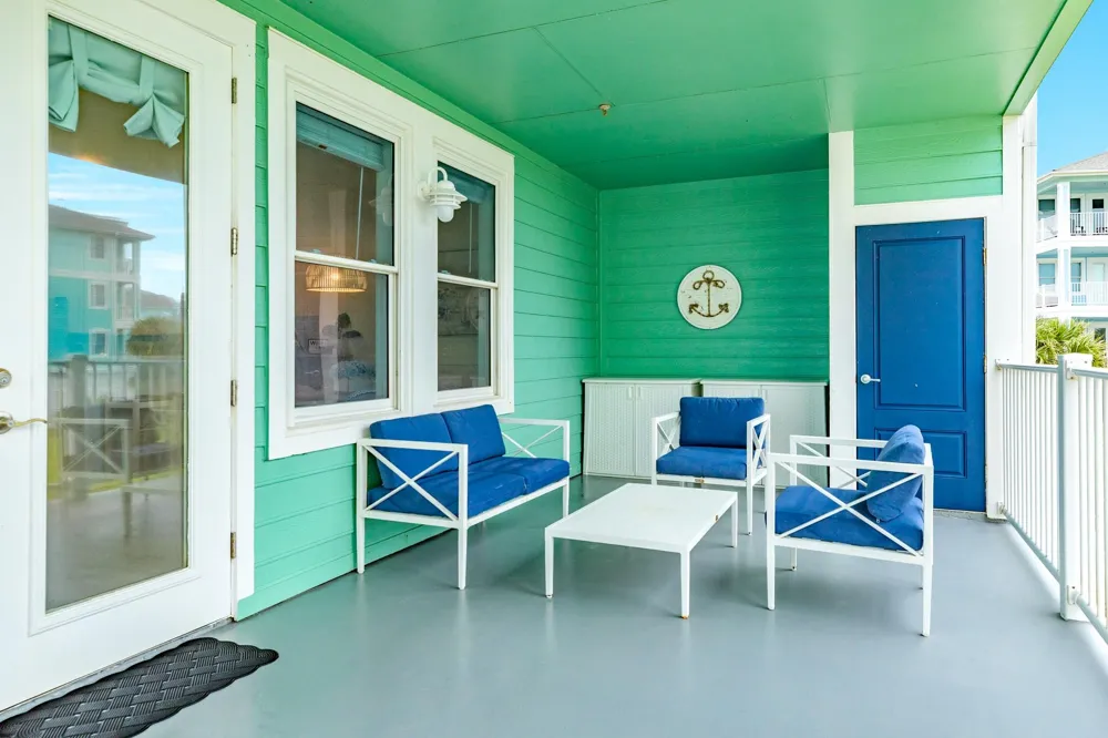4231 Pointe West #103 Galveston, TX 77554