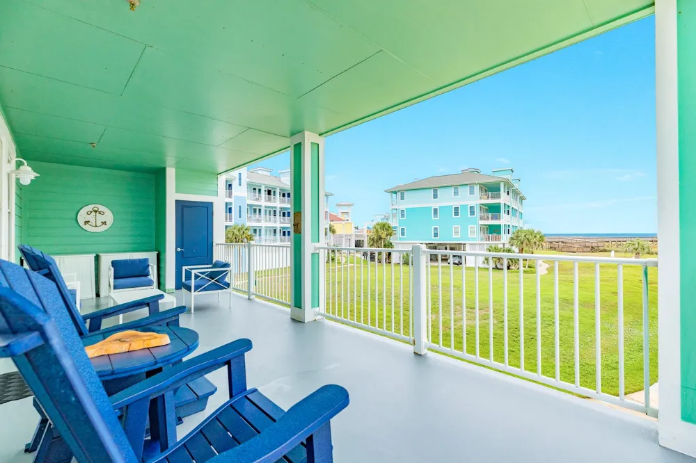 4231 Pointe West #103 Galveston, TX 77554