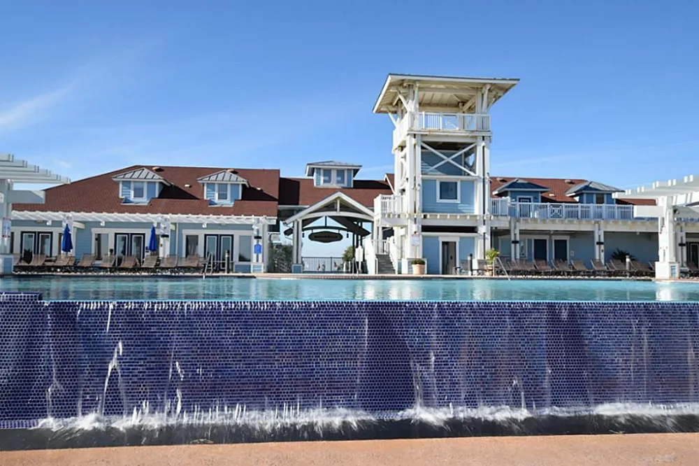 4231 Pointe West #103 Galveston, TX 77554