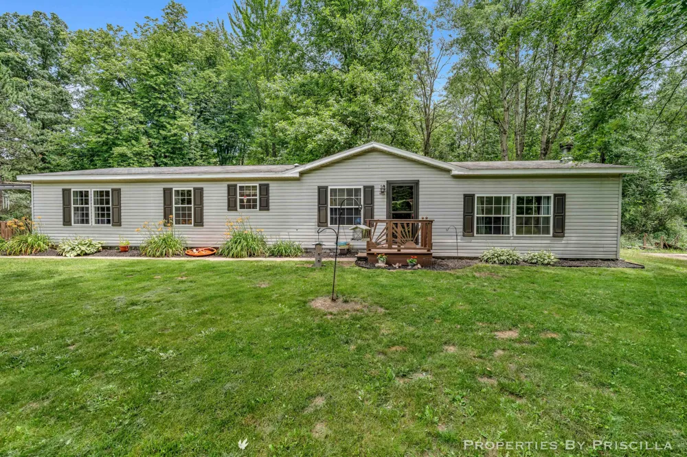 3766 Mary Avenue Big Prairie Township, MI 49337