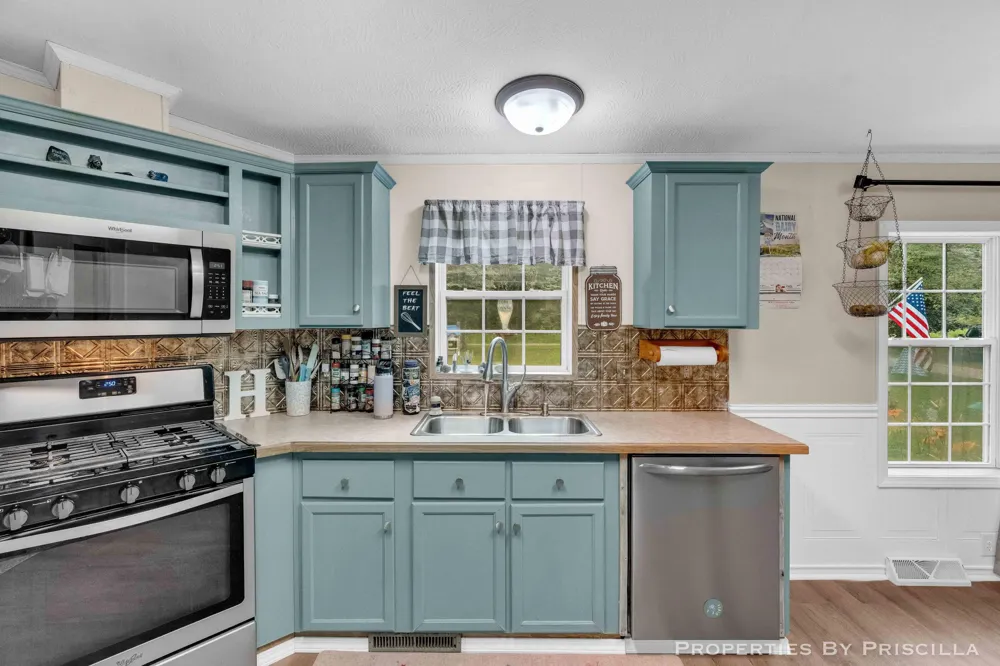 3766 Mary Avenue Big Prairie Township, MI 49337