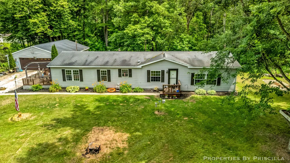 3766 Mary Avenue Big Prairie Township, MI 49337