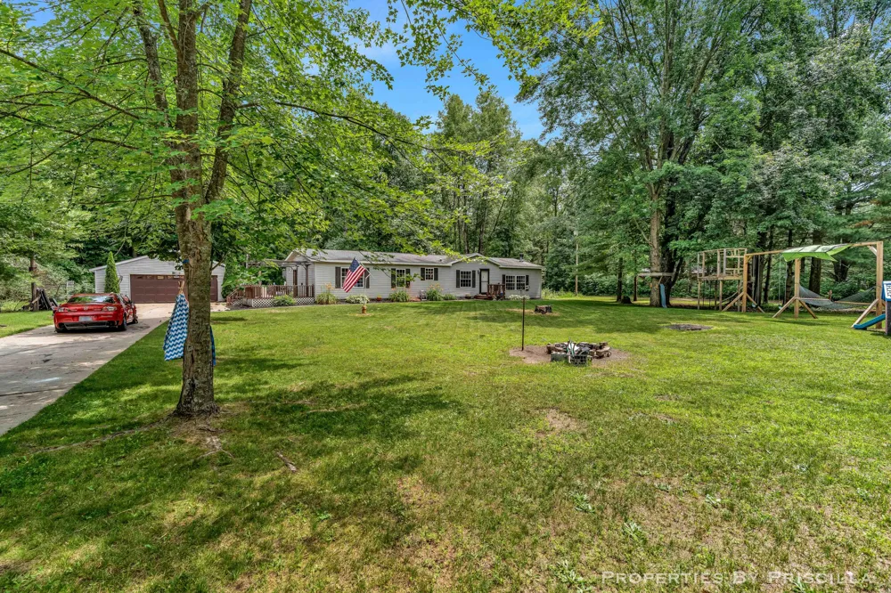 3766 Mary Avenue Big Prairie Township, MI 49337