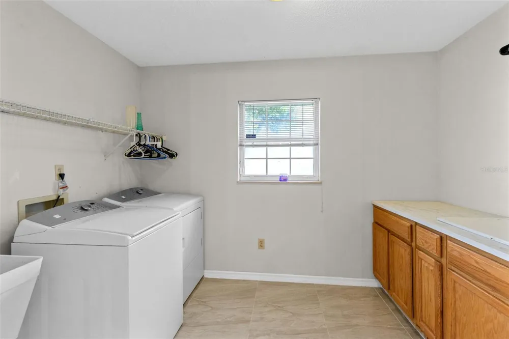 2780 PASEO AVENUE Orlando, FL 32805