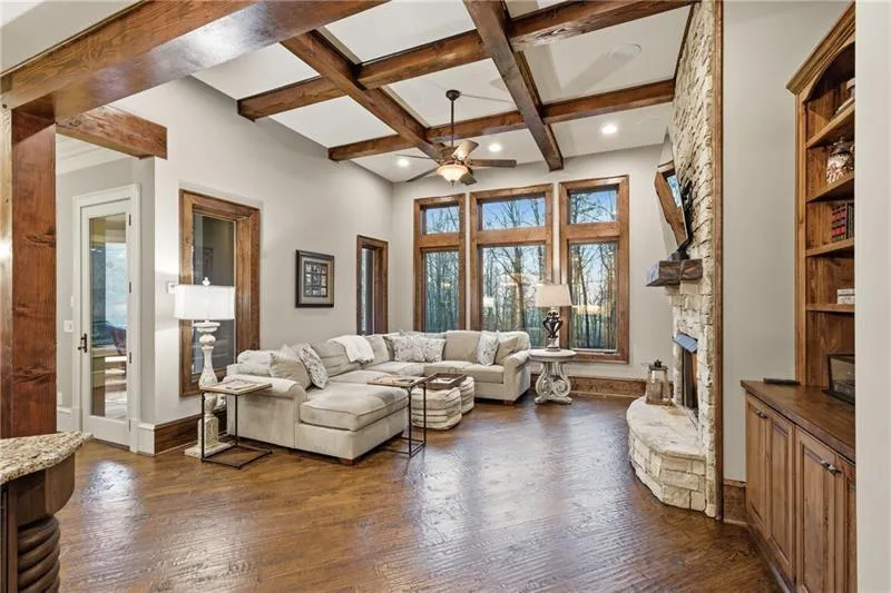 210 Etowah Landing Ball Ground, GA 30107
