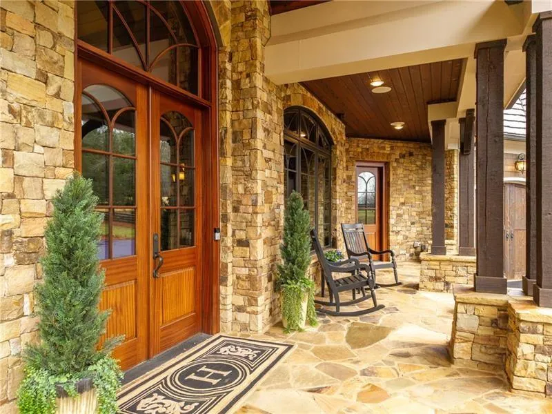 210 Etowah Landing Ball Ground, GA 30107