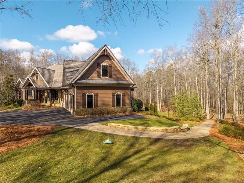 210 Etowah Landing Ball Ground, GA 30107
