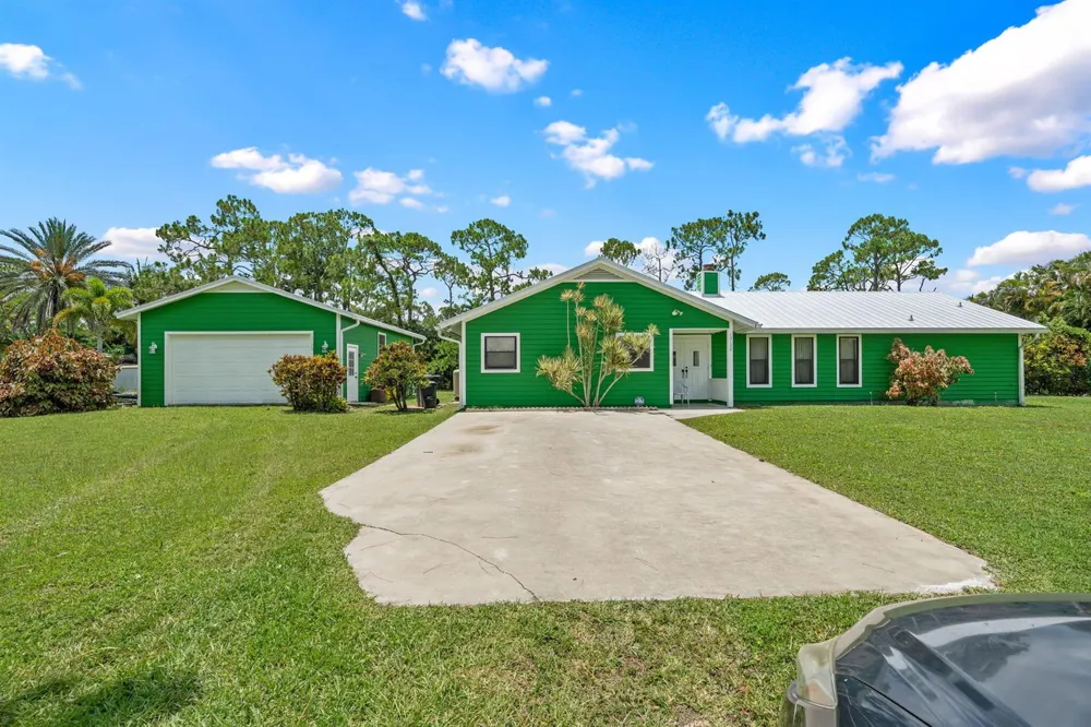 13132 56th Place West Palm Beach, FL 33411