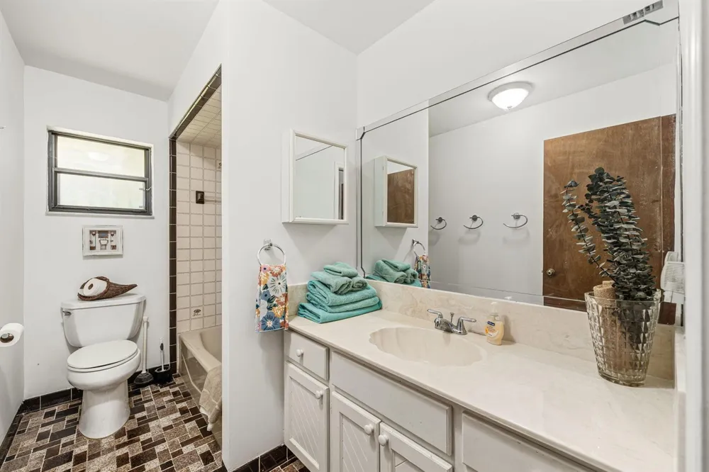 13132 56th Place West Palm Beach, FL 33411