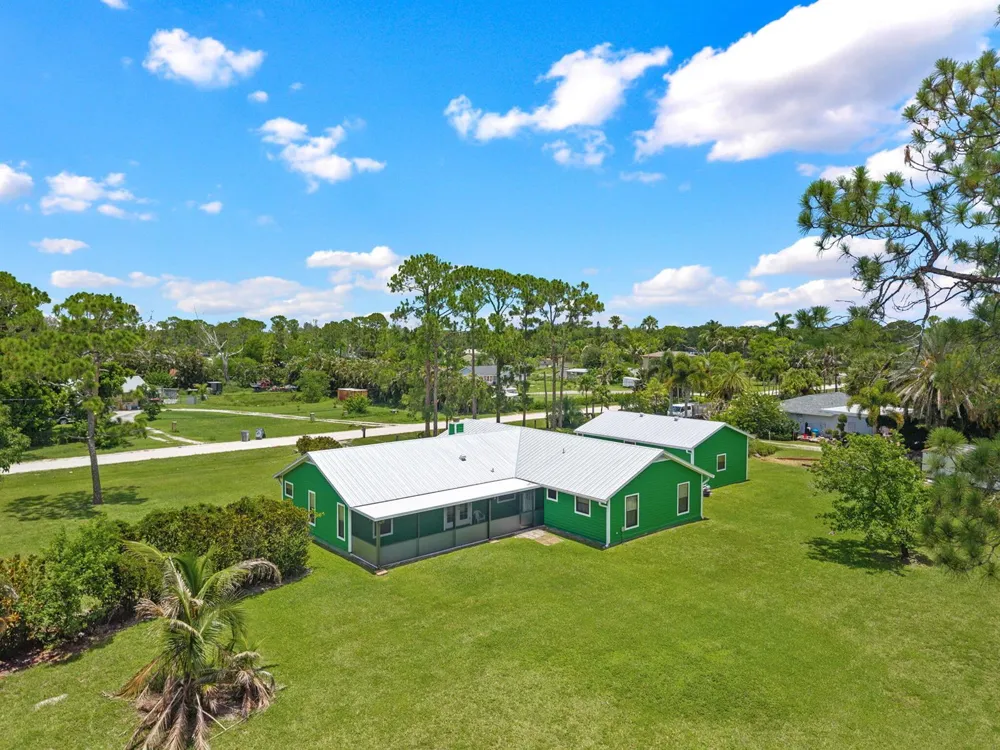 13132 56th Place West Palm Beach, FL 33411